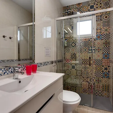 Esclusivo Con Piscina E Giardino Torrevieja