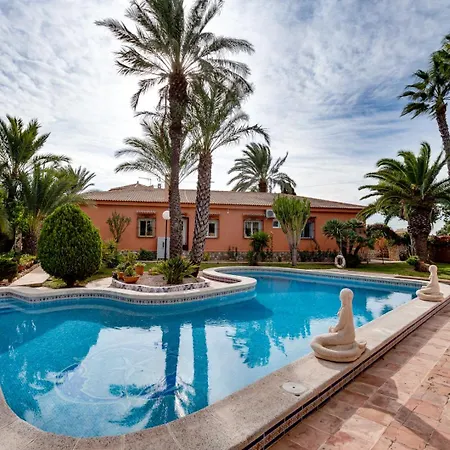 Casa de Férias Esclusivo Con Piscina E Giardino