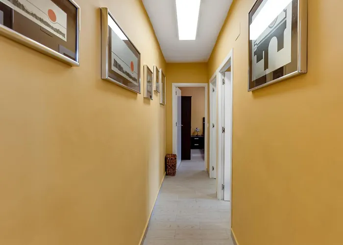 Esclusivo Con Piscina E Giardino *