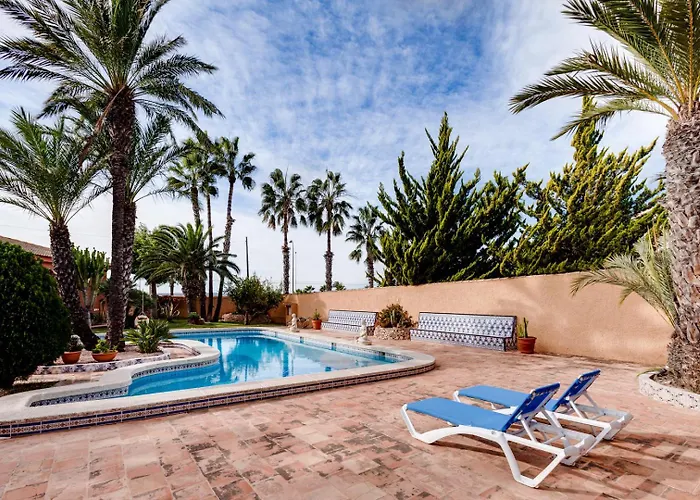 Esclusivo Con Piscina E Giardino Hébergement de vacances Torrevieja