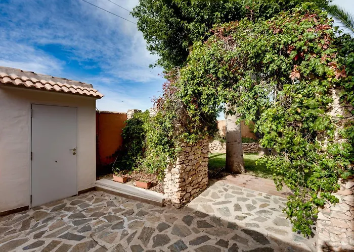 Esclusivo Con Piscina E Giardino بيت للعطل تورّيفيِخا